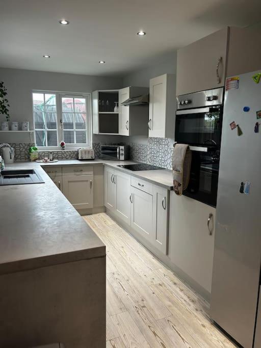 15 Min Drive To Airport 20 Min To Loch Lomond And City Center Old Kilpatrick ภายนอก รูปภาพ