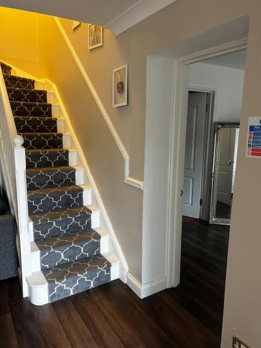 15 Min Drive To Airport 20 Min To Loch Lomond And City Center Old Kilpatrick ภายนอก รูปภาพ
